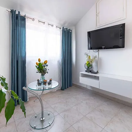 Διαμέρισμα In 44161